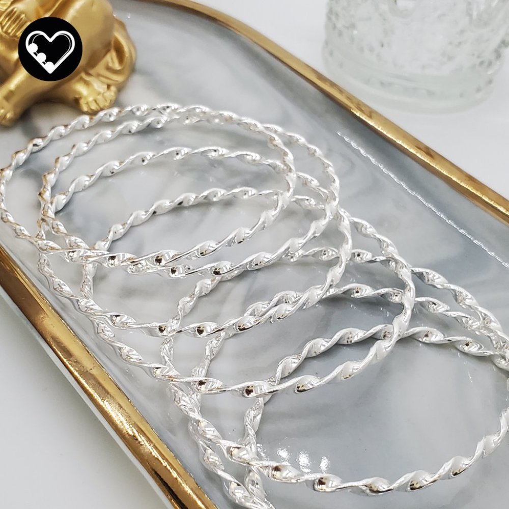 Twisted Bracelet